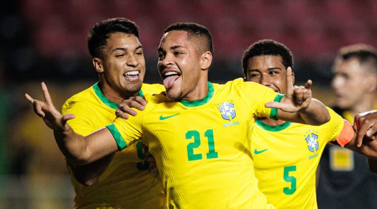 Vitor Roque na Seleção Brasileira Sub-20