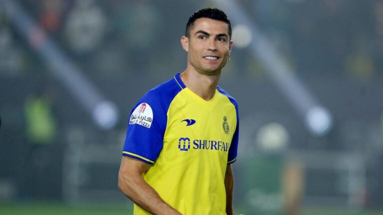 Cristiano Ronaldo Al Nassr Sixteen Nine