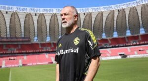 Mano Menezes no Internacional