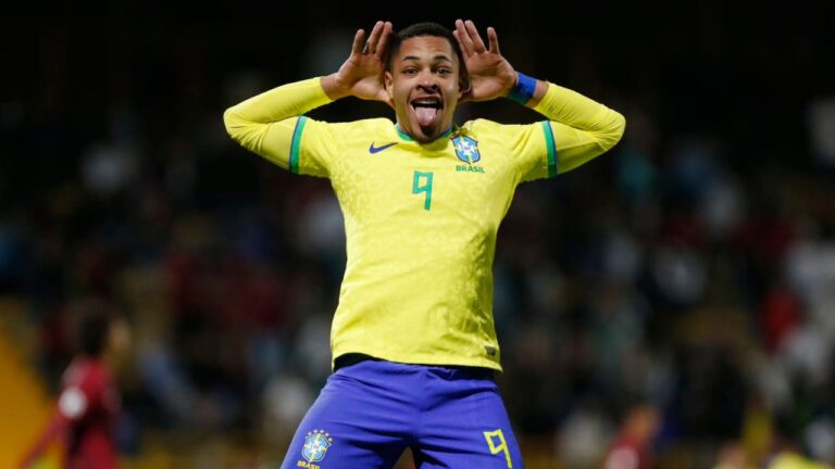 Vitor Roque na Seleção Brasileira Sub-20