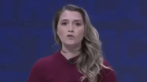 Ana Thaís Matos foi criticada pela ex-colega Janaina Xavier
