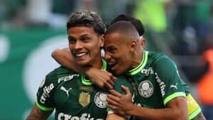 Richard Rios e Jhon Jhon pelo Palmeiras