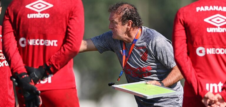 Cuca como técnico do Athletico Paranaense