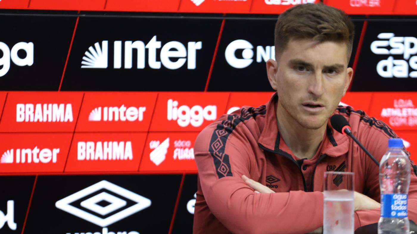 Martin Varini em Entrevista coletiva pelo Athletico Paranaense após derrota para o Palmeiras no segundo turno do Campeonato Brasileiro 2024