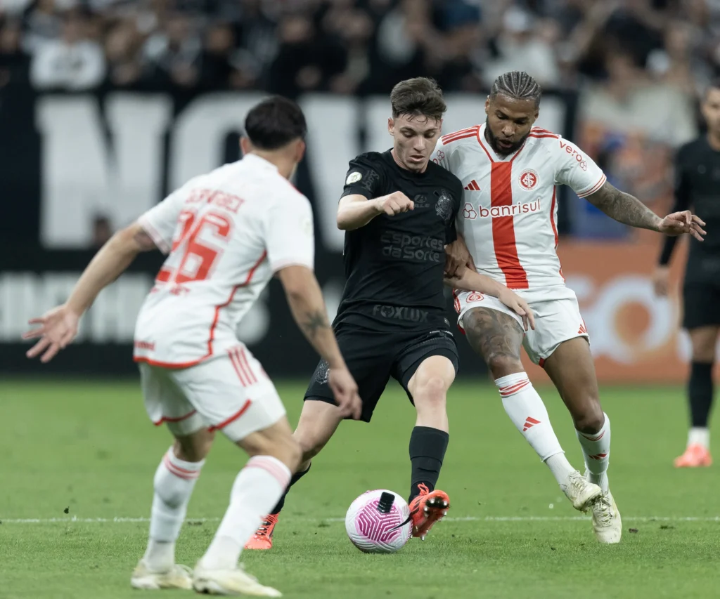 Corinthians tem mais de 60% de chances de rebaixamento no Brasileirão