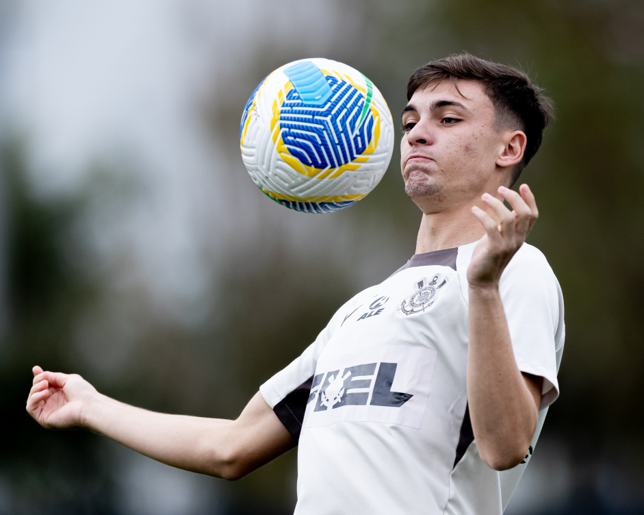 Breno Bidon no Corinthians em 2024