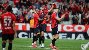 Di Tório, Zapelli e Raul pelo Athletico Paranaense durante o campeonato paranaense de 2025