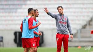 Maurício Barbieri no Athletico Paranaense em treino