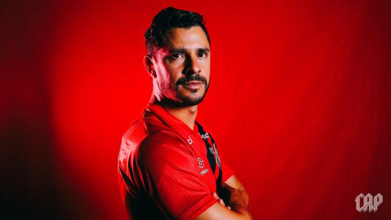 Apresentação Giuliano no Athletico Paranaense 2025