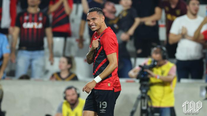 Luiz Fernando no Athletico Paranaense em 2025