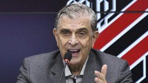 Athletico-PR busca solução caseira e aposta em promessa da zaga para renovação